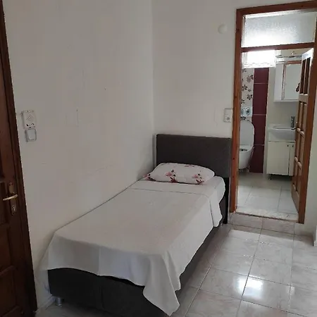 Lara Apartments